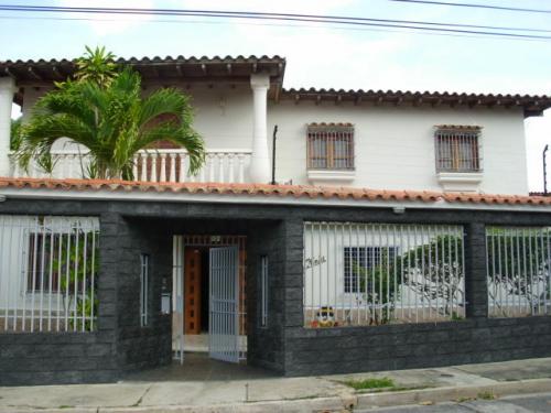 VENTA de CASA en BARQUISIMETO, Este 12-1106