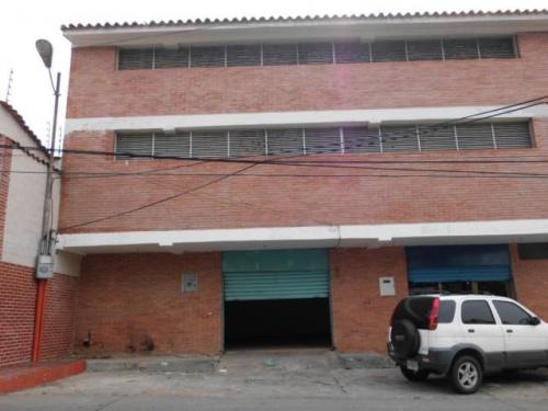 Alquiler de local Comercial San Blás, Valencia, 350 m²