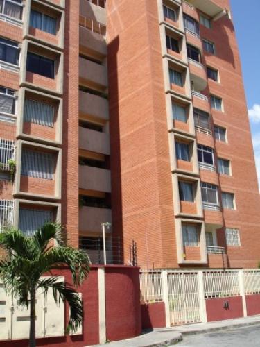 VENDO APTO RES EL ROSAL CERCA DE LA IGLESIA SANTA TERESITA