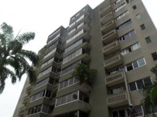 Apartamento  en Venta La Viña Edo Carabobo cód. 12-2224
