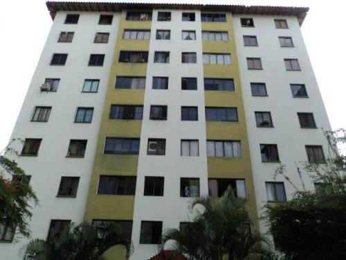 VENTA de bello APARTAMENTO en BARQUISIMETO, Este 12-1845