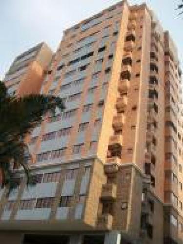 Apartamento  en Venta  La Trigaleña  Edo Carabobo cód. 12-2345