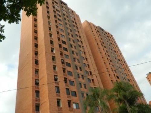  Apartamento  en Venta Los Mangos Edo Carabobo cód. 12-2390 