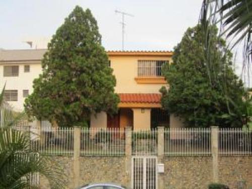 Casa en Venta Terraza Los Nisperos Edo Carabobo cód. 12-2392