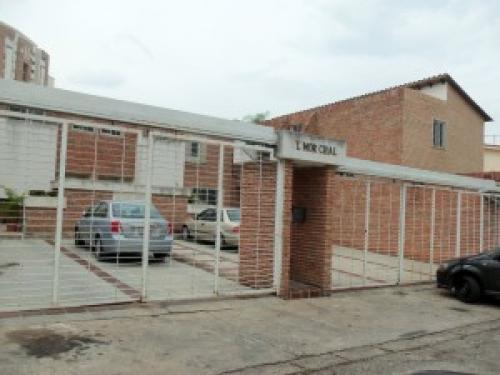 Tonwhouse en Venta El Bosque Edo. Carabobo cód. 12-2542