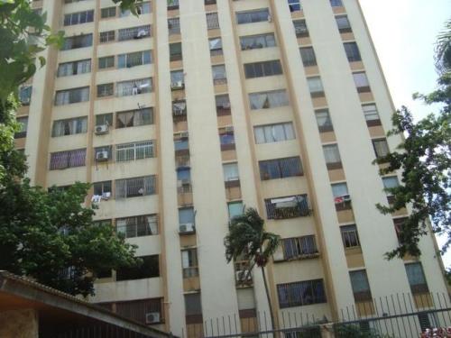 VENTA de APARTAMENTO en BARQUISIMETO, este 12-2657