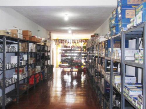 Venta de local comercial y fondo de comercio automotriz. Valencia Paraparal. Flex-12-2747