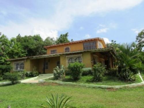 Casa   en Venta Sabana Del Medio  Edo Carabobo cód. 12-2734
