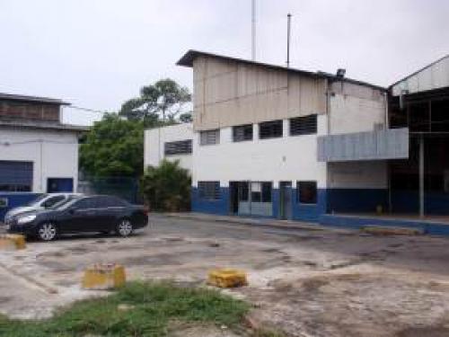 Galpón   en Venta Santa Rosa Edo Carabobo cód. 12-2961