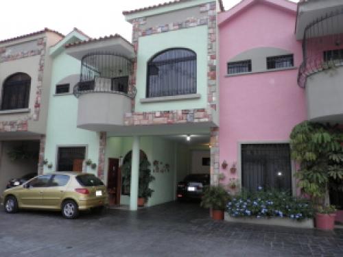 Tonwhouse  en Venta  Mañongo  Edo Carabobo cód. 12-2790