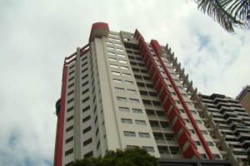 Apartamento  en Venta El Parral Edo Carabobo cód. 12-2772