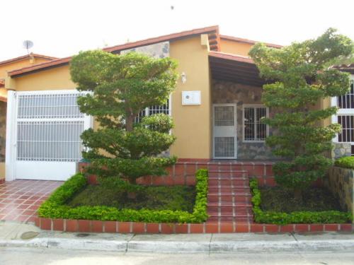 VENTA de CASA a estrenar en CABUDARE 12-3096