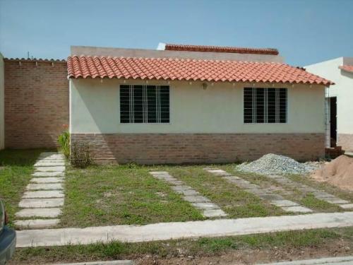 Hermosa casa, Venta, Urb. Santa Marta, Naguanagua
