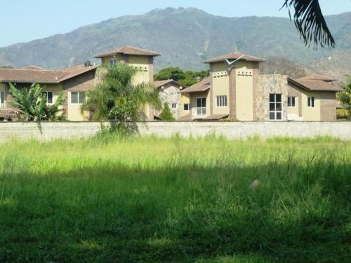 Terreno Residencial 2.521 m2, Venta, San Diego, Carabobo