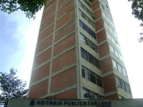 VENTA de OFICINA en BARQUISIMETO. Centro 12-3436
