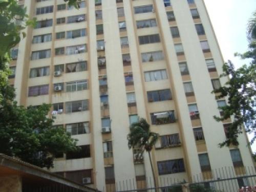 Venta de Apartamento en Av. Trinitaria, Barquisimeto-Este