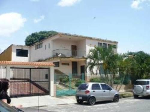  Casa en Venta Trigal Centro Edo Carabobo Cód. 12-4068 