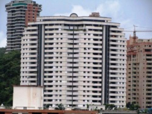  Apartamento   en Venta  El Bosque Edo Carabobo cód. 12-4134 
