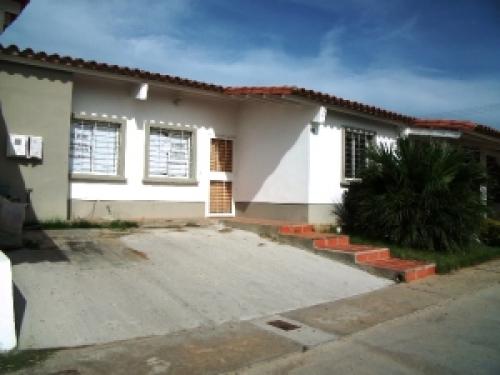 Venta de Casa en Avenida Ribereña-Cabudare