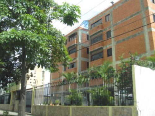 Apartamento en Venta Paque Valencia Edo Carabobo cód. 12-4379