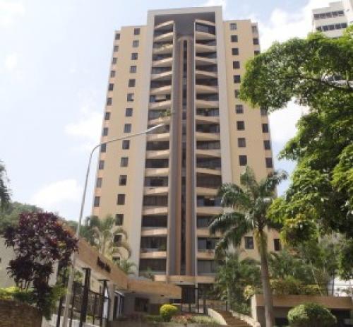 Apartamento  en Venta El Bosque Edo Carabobo 12-4374