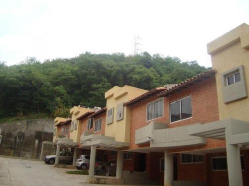 Venta de  Town House 136 m2 en Mañongo Valencia