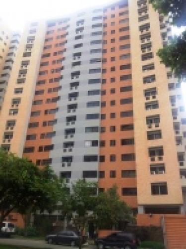 Apartamento en Venta La Trigaleña Edo Carabobo 12-4621