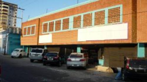 Local Comercial en Venta La Candelaria Edo Carabobo cód. 10-9681