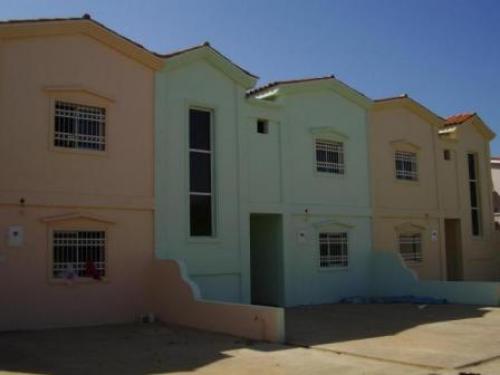 Townhouse Venta Parcelamiento Santa Ana Coro-Falcón 10-758