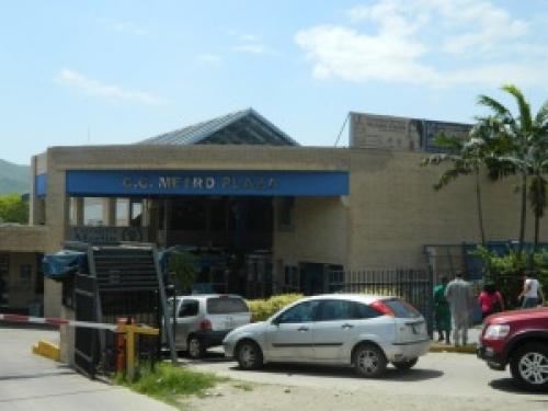  Local Comercial en Venta San Diego Edo Carabobo cod 12-3302 