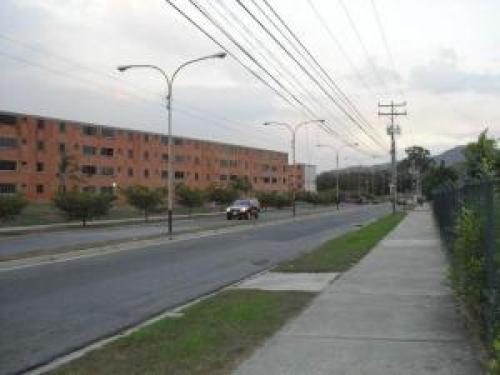 Apartamento en Venta San Diego Edo Carabobo cód. 12-4666