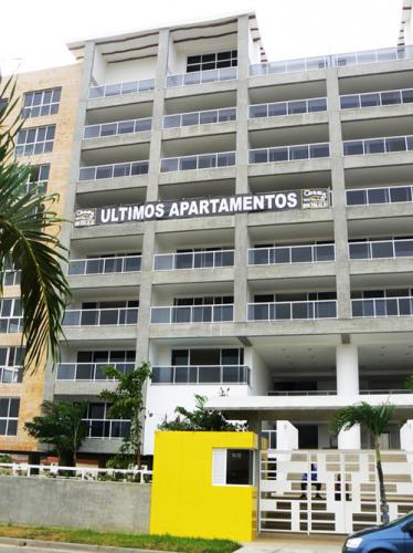 ULTIMO APTO. EN PUERTO ENCANTADO, HIGUEROTE