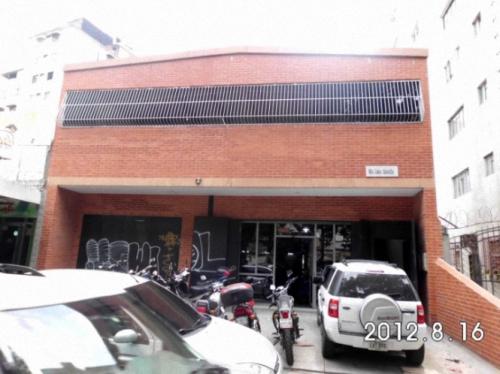 EN VENTA FONDO DE COMERCIO VENTA Y TALLER DE MOTOS