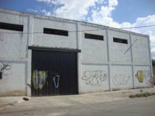 Venta de Excelente Galpón Comercial en Barquisimeto