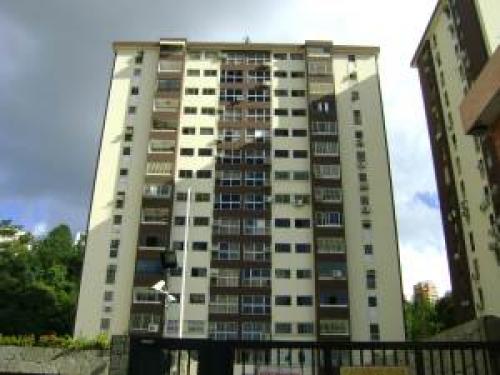  Apartamento en Venta El Bosque Edo Carabobo Cód. 12-5815 