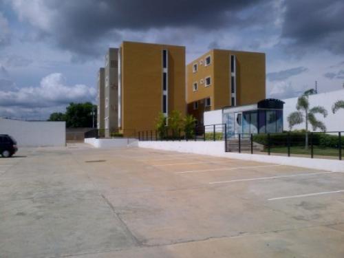 VENDO BELLO APTO A ESTRENAR RES BRISAS DE GUAREMAL YARITAGUA EDO YARACUY