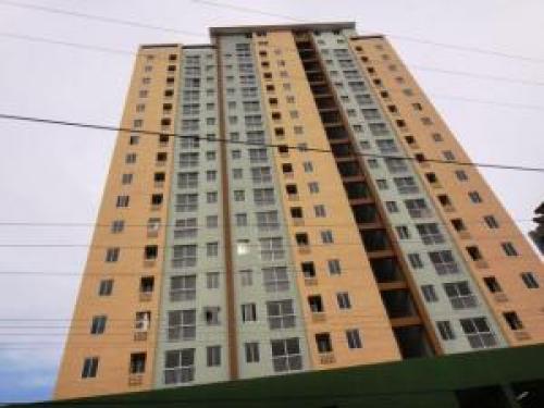  Apartamento en Venta Valencia Edo Carabobo Cód. 12-6134 
