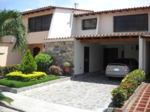  Casa  en Venta San Diego  Edo Carabobo Cód. 12-6413 