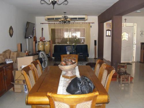 Casa en venta Urb.Cumbres de Maracaibo Remaxmillenium