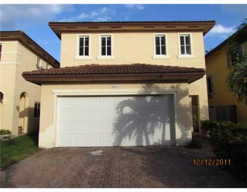 PROPIEDAD LOCALIZADA EN LA CIUDAD DE HOMESTEAD, MIAMI FLORIDA 