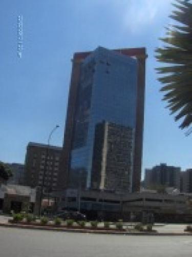 Oficina en Venta Av. Bolívar Norte  Edo Carabobo Cód. 12-6591