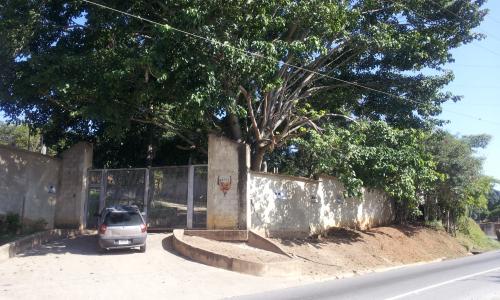 Excelente terreno de 1100 metros en el Manzano.