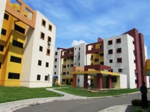 Apartamento en Venta Paraparal  Edo Carabobo Cód. 12-6784
