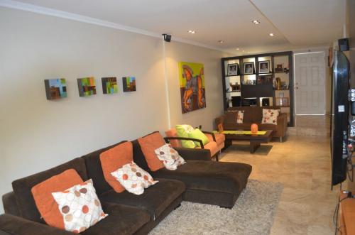 townhouse en venta Maracaibo fuerzas armadas oscar romero