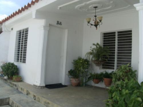 Venta de Cómoda Casa Vía Duaca-Barquisimeto 