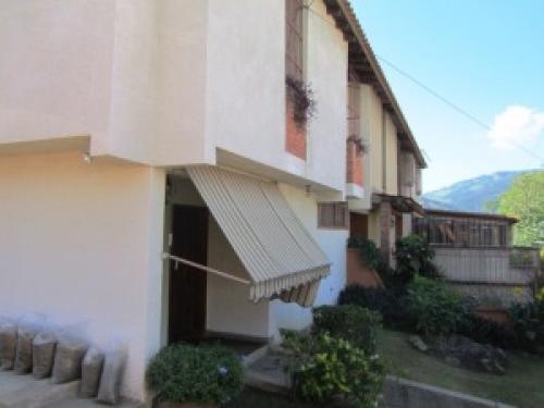  Casa   en Venta Naguanagua  Edo Carabobo Cód. 12-7504 