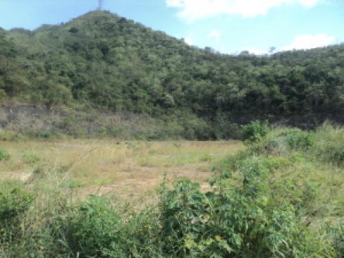Terreno en  Venta Mañongo   Edo Carabobo Cód. 12-7576