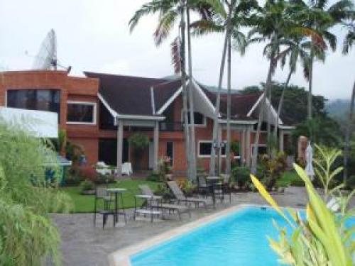 Venta de Quinta en Guataparo Country Club Valencia