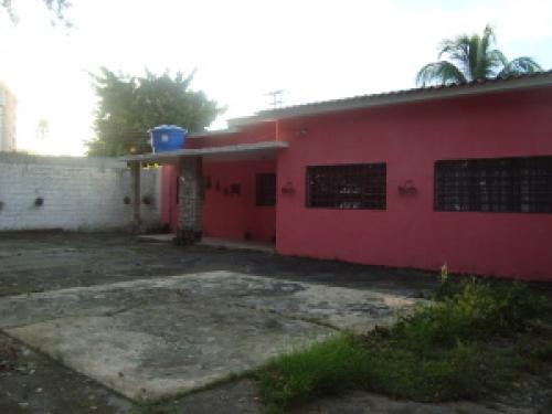 Venta de Amplia Casa en Araure 