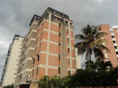  Venta de Apartamento en Buena Zona del Este de Barquisimeto 